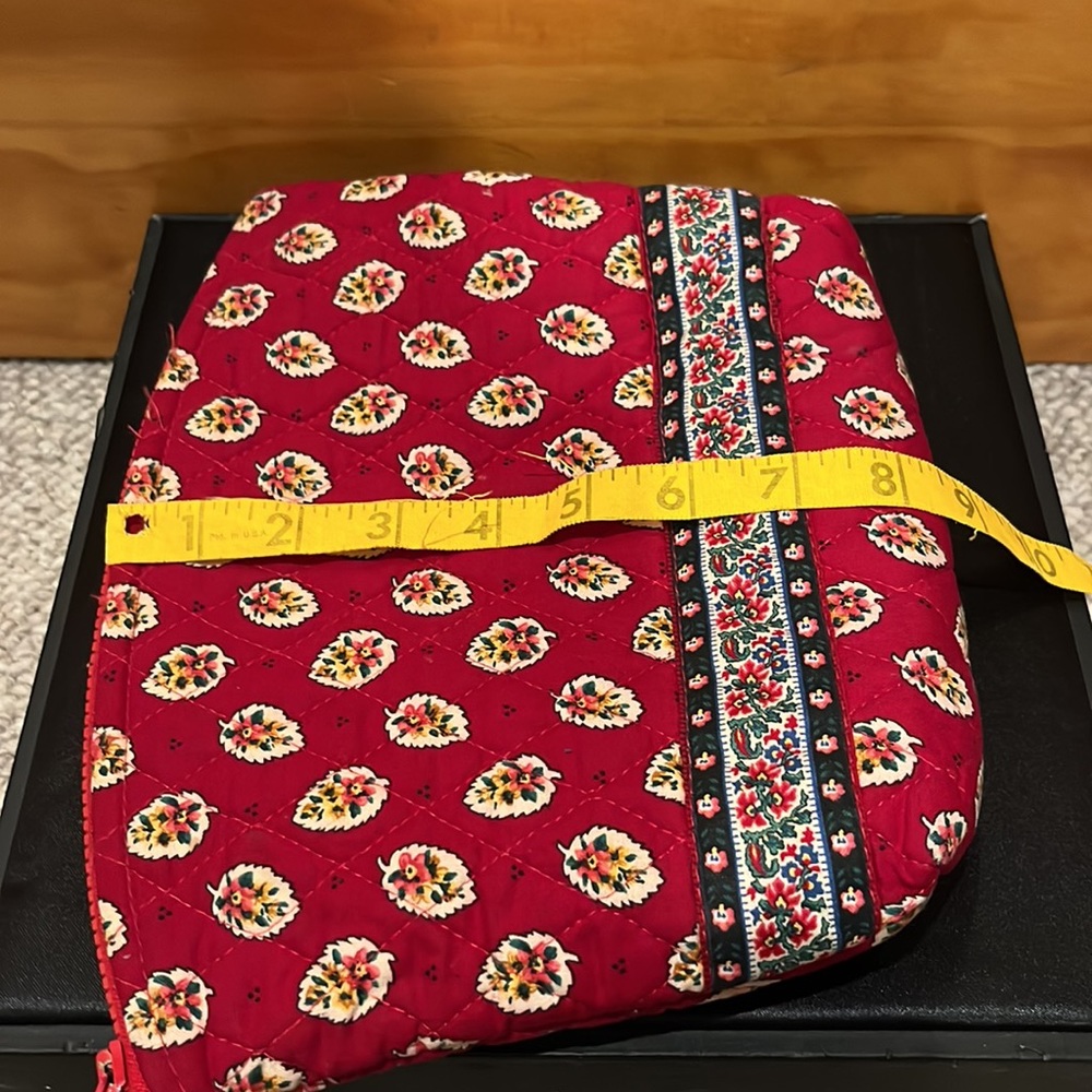 Vera Bradley Make-up Bag - Picture 4 of 5